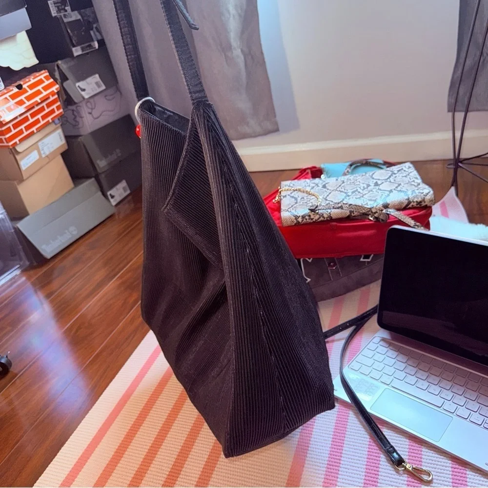 PrettyLittleThing Black Hobo Bag with Heart Charm